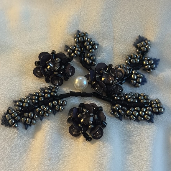 Ivanka Trump white, detailed top - Picture 8 of 8